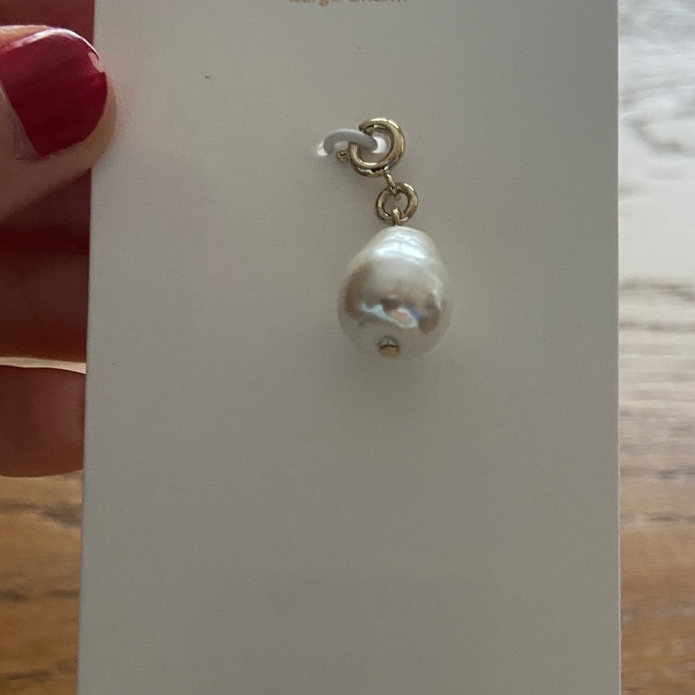 J. Crew Gold and Pearl Charms - Picture 3 of 4